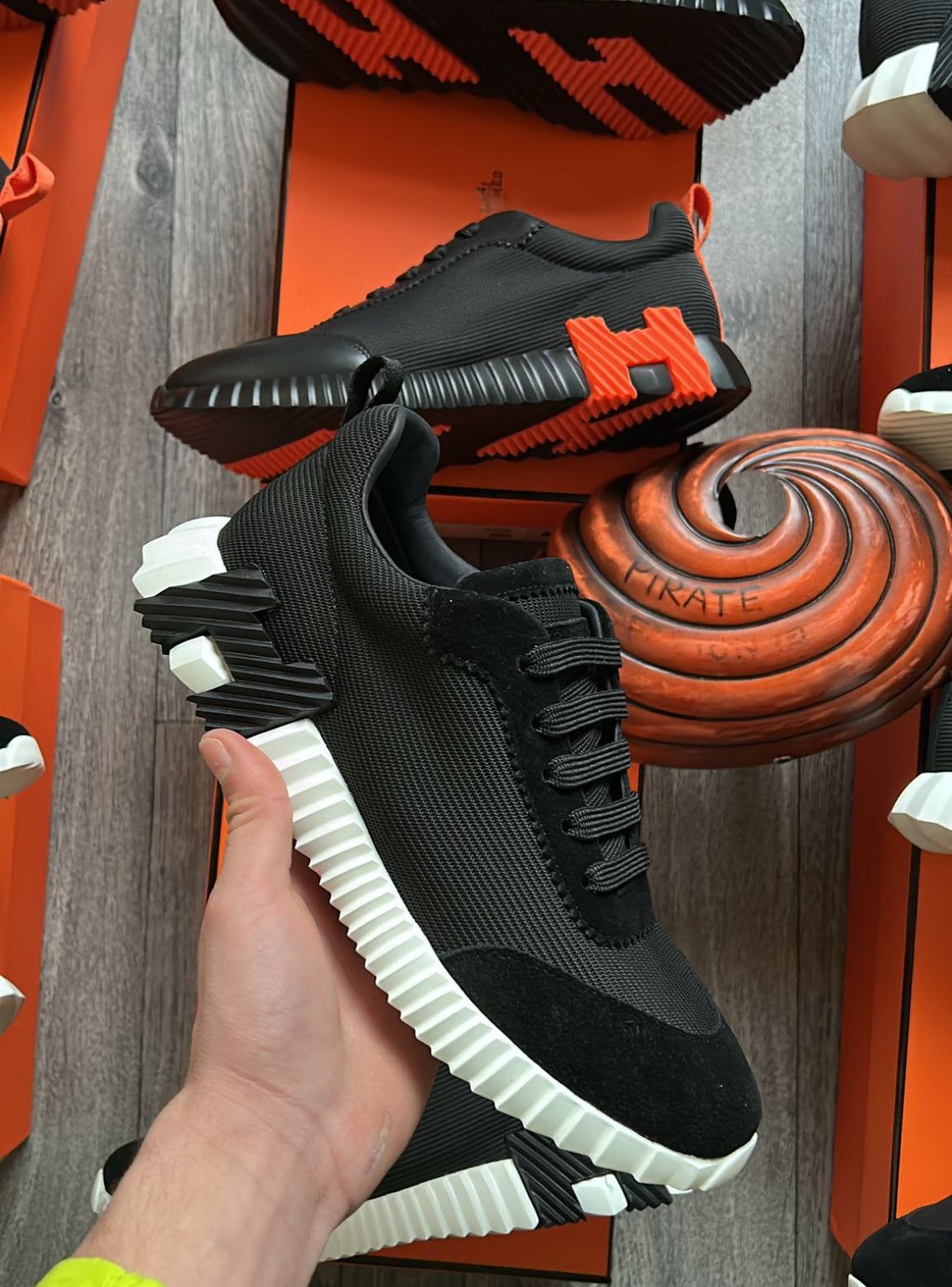 Hermes schoenen (LEES BIO!)