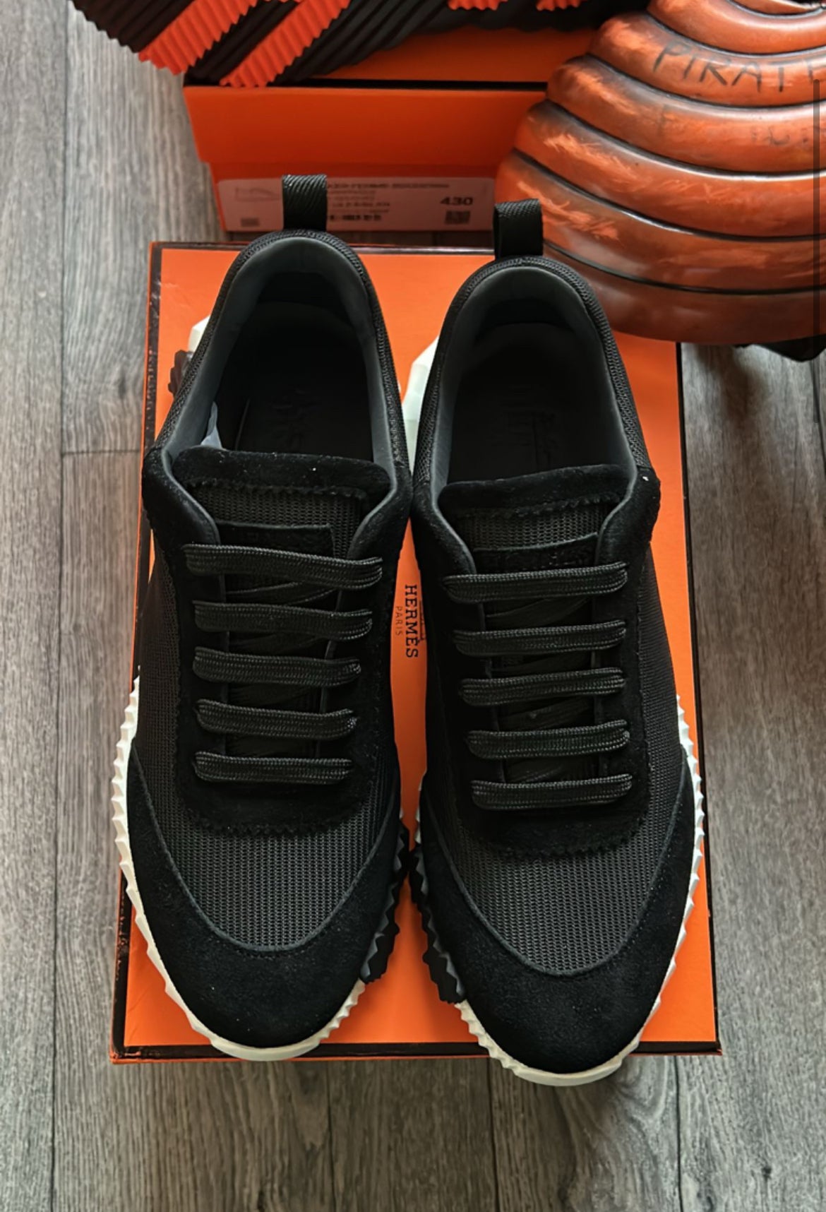 Hermes schoenen (LEES BIO!)